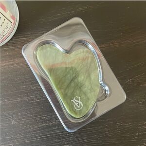 Victoria's Secret - Jade Gua Sha Facial Tool